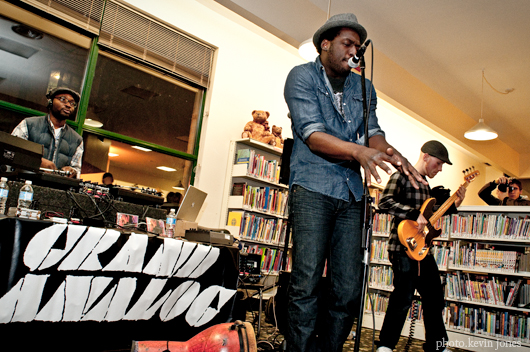 Grand Analog @ Make Some Noise