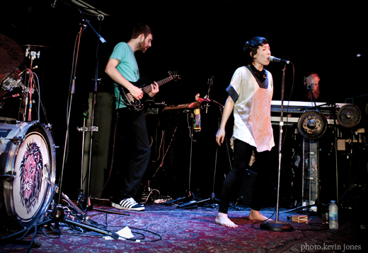 Little Dragon (2) Little Dragon (2)