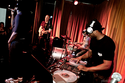 Grand Analog